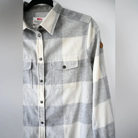 FjallRaven Flannel NWT - Picture 2 of 4